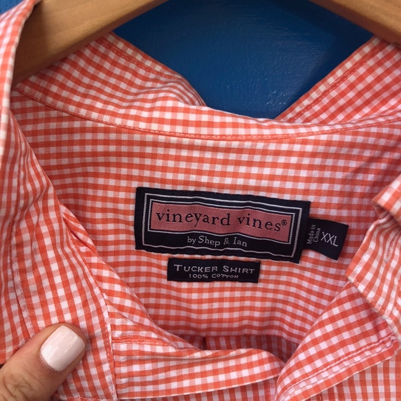 Men's XXL Vineyard Vines Button Down - Picture 2 of 2